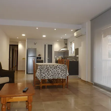 Tarracohome Centre Apartment *